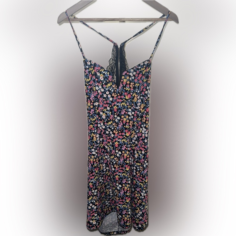 Size XXL open lace back floral dress